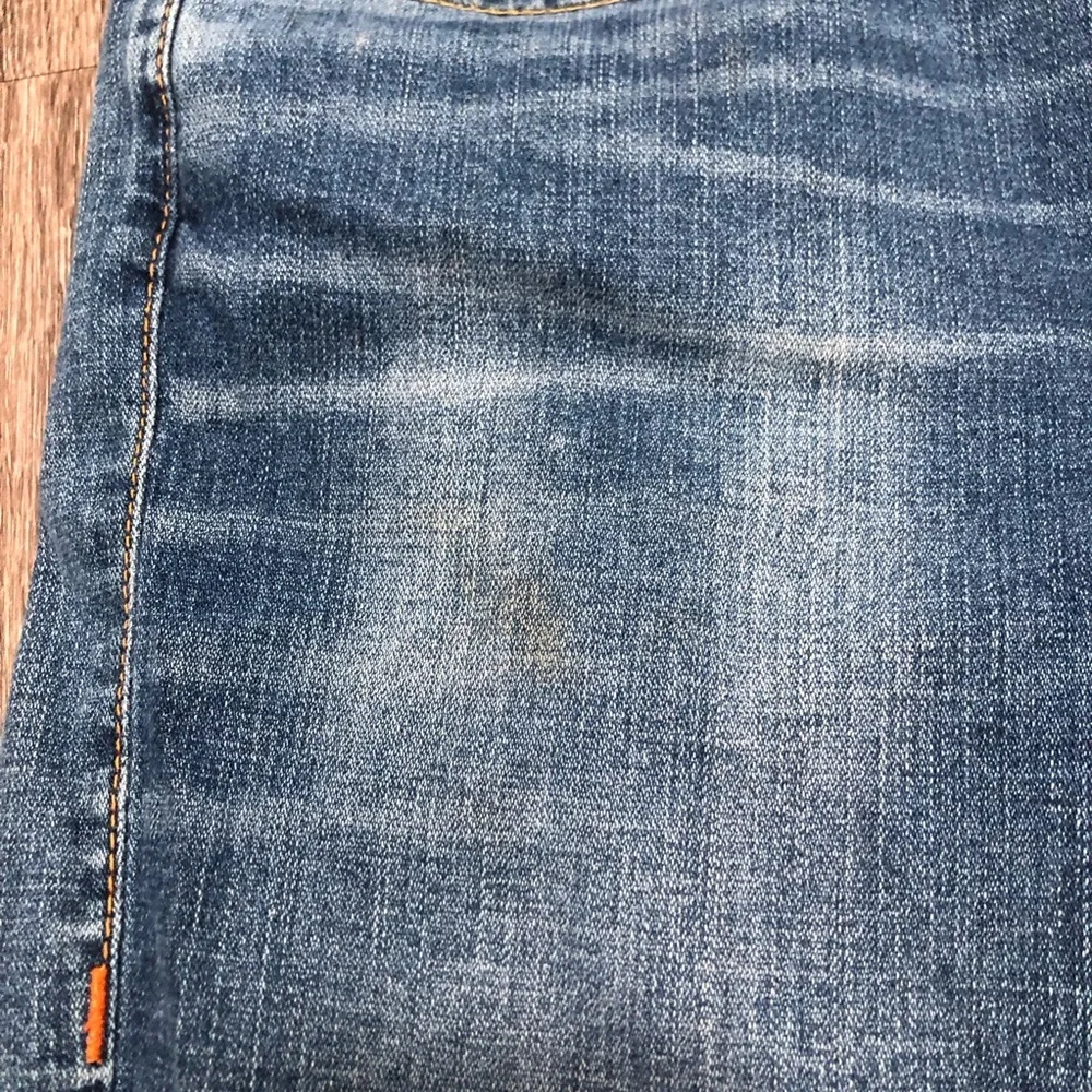 True Religion Rocco Relaxed Skinny Jeans Mens Size 34 Blue Medium Wash Stitch